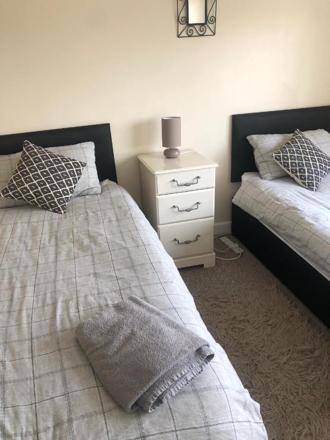 Вилла 8 Pickering Road Телфорд Экстерьер фото