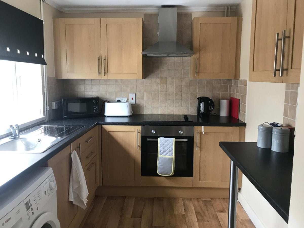 Вилла 8 Pickering Road Телфорд Экстерьер фото